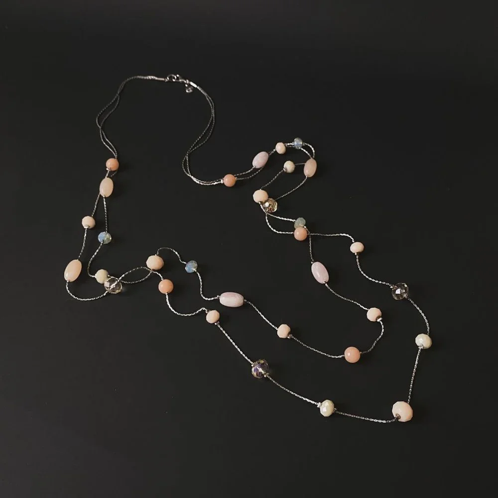 38" LOFT Pastel Pink Champagne Beaded Silver Chain Boho Double Strand Necklace - Picture 3 of 11